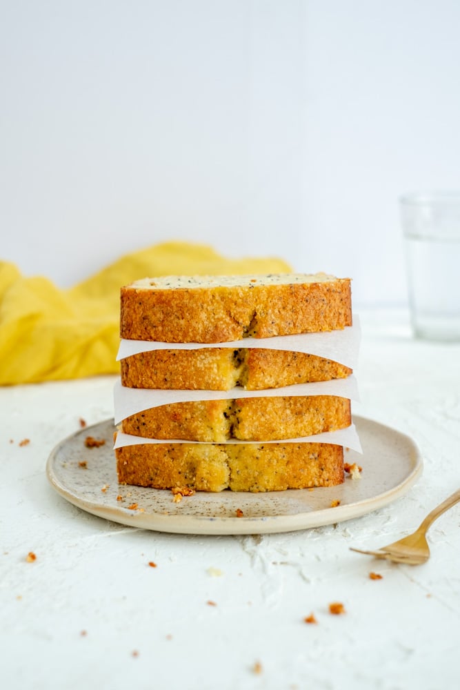 citroencake met maanzaad