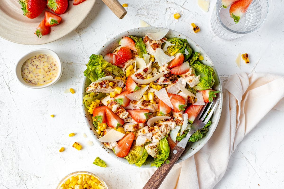 salade met kip en aardbeien