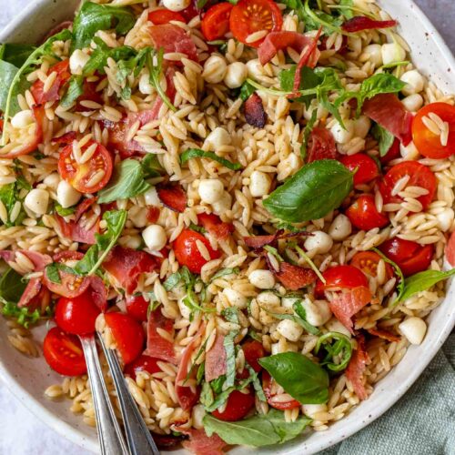 caprese pasta salad with prosciutto